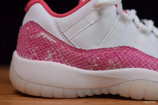 HYPE 11 Air Jordan Low AH7860-106 Pink Snakeskin WMNS 0729